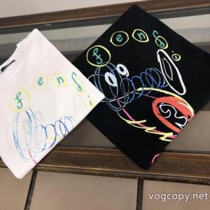 耐久性に優れ 海外限定モデル  流行の注目ブランド激安 ブランド 通販半袖TシャツFENDI