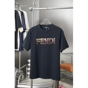超人気モデル入荷 定番素敵 2026夏到来新作半袖Tシャツブランド コピー  FENDI
