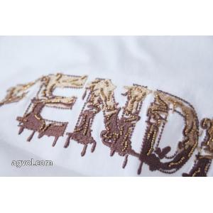 超人気モデル入荷 定番素敵 2026夏到来新作半袖Tシャツブランド コピー  FENDI