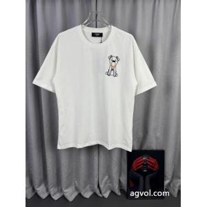 偽 ブランド王道コンビ 大人気新作 今年らしい新しい人気色半袖TシャツFENDI