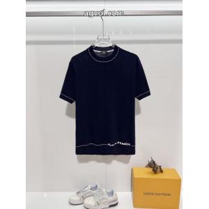 最新入荷 精巧な逸品 通年半袖Tシャツスーパー コピー 安心FENDI