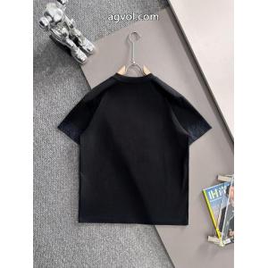 スーパー コピー ブランドFENDI半袖Tシャツ甘過ぎず大人な印象に 限定大特価 今季新作