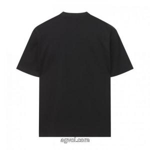 FENDI完売必須 柔らかな着心地 2026新作先取り日本未入荷半袖Tシャツブランド 通販