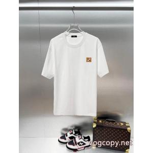 FENDI半袖Tシャツ 2026スーパーコピー先行予約アイテム 大変珍しい HOT送料無料