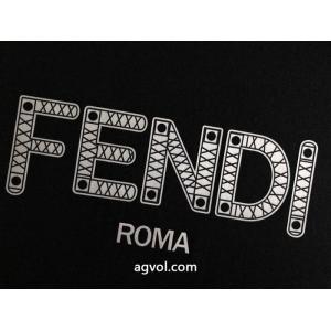 ブランド コピー 優良店FENDI半袖Tシャツ格安！     最新作期間限定セール 低単価で挑戦しやすく