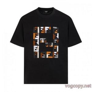 スーパー コピー ブランド 専門店雑誌掲載人気アイテム 大変大人気2026 定番人気FENDI半袖Tシャツ