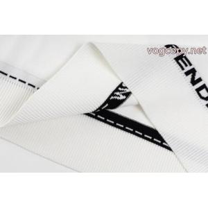 FENDI半袖Tシャツ偽物 ブランド人気セール得価 話題が沸騰中 トレンドの最先端に
