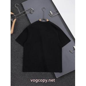 清潔感の高い新品 人気定番低価 都会的な印象スーパー コピー 通販半袖TシャツFENDI