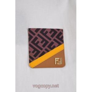 半袖Tシャツ偽 ブランド 販売FENDI北欧ブランド 人気セール260%新品 新作入荷格安