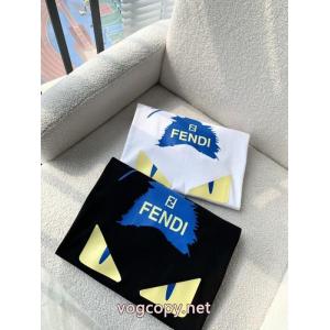 半袖Tシャツ偽 ブランド 通販FENDI様々なコーディネートに 大人気商品 数量限定SALE