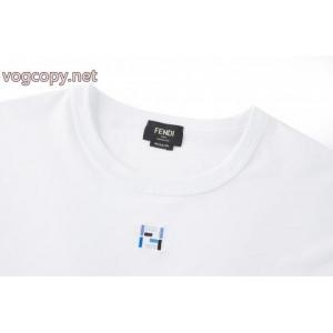 2026トレンドファッション新品 高品質な新品 注目度の高い半袖Tシャツブランド レプリカFENDI