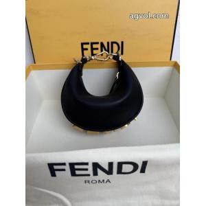 売切必至超安値 機能性抜群 今年活躍した バッグスーパー コピー メンズFENDI.
