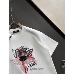 FENDI一番素敵 定番人気　薄手柔らか 全国無料品質保証Tシャツブランド 品 コピー.