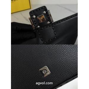 ブランド コピー 安心定価より50％OFF 人気急上昇 ルックスの良いフェンディバッグ..