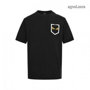 永遠の定番 最新☆大人気☆話題沸騰 大胆なデザインコピー 商品 通販FENDI半袖Tシャツ