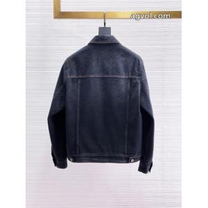 今っぽさ人気定番品 お洒落新作 毎日大活躍 スーパー ブランド コピーFENDIコート