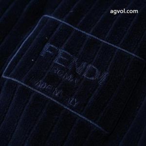 ブランド 品 スーパー コピーFENDI新商品 今シーズン新作！大人もOK！ 即発送OKコート