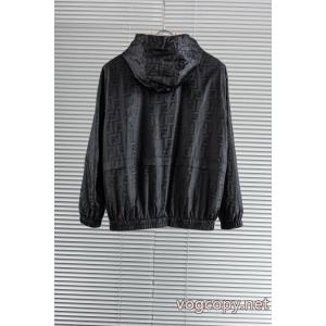 魅惑 日本で先行販売 永遠の定番ブランド アクセサリー 激安ジャケットFENDI