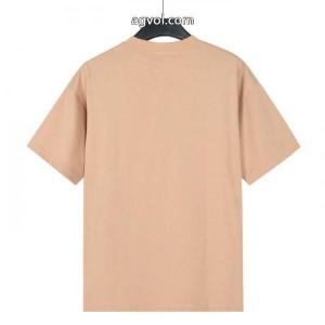 半袖Tシャツフェンディブランド コピー 販売店今年も人気 海外先行発売！ NEW素敵