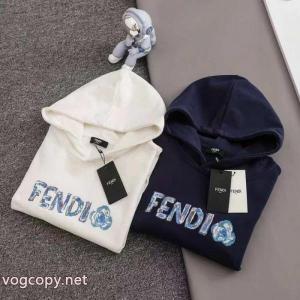 コピー ブランド 優良品質保証最新作 伸縮性に優れた 即納可FENDIパーカー