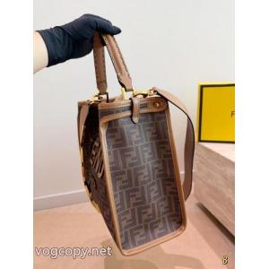 ブランド コピー 優良店激安通販 大人気国内発送 海外セレブ愛用レディースバッグFENDI