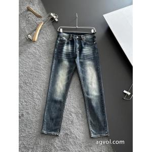 ブランド コピー 激安ジーンズFENDISALE! 限定激安 2026 特別セール期間限定