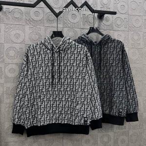 最新とても可愛い 人気セール260%新品 素敵で名高いパーカーフェンディ偽物 ブランド