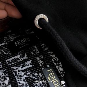 大幅値引き 高品質 人気 優雅さに溢れるコピー 商品 販売コートFENDI
