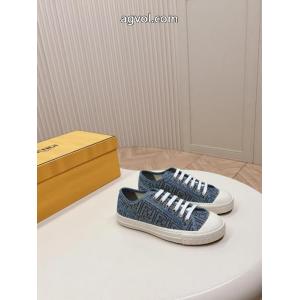 大人の女性ウォレット HOT新品 男女共用スニーカーコピー 品 販売FENDI.