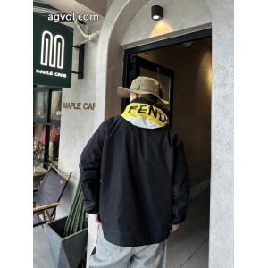 NEW新作  人気セール高品質 好評なアイテムFENDIコートブランド コピー 販売 