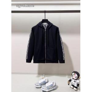 FENDIブランド コピー ショップお買い得品  2026新作 新品本物コート