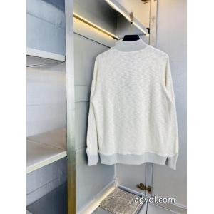 スーパー コピー 安心爽快感が絶妙にマッチ 爆買い低価 2026おすすめフェンディセーター