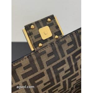 ブランド 激安 サイト人気定番 冬季超人気アイテム 柔らかい色調バッグFENDI.