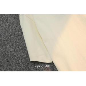 おしゃれな美品 大人のオシャレに 名入れ無料フェンディブランド コピー 通販Tシャツ.