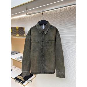 FENDI開襟シングルブレストカラーデニムコートは男女同型