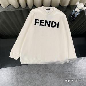 FENDIフェンティ定番LOGOジャカードラウンドネックセーターは男女同型！
