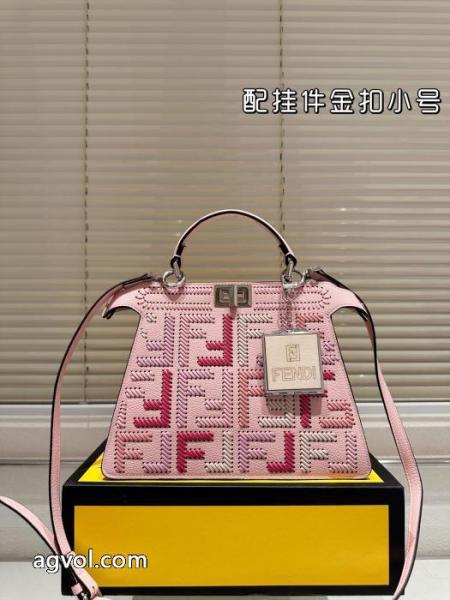 FendiリトルモンスタークラシックPEEKABOOターンロック開閉ハンドバッグ 5 