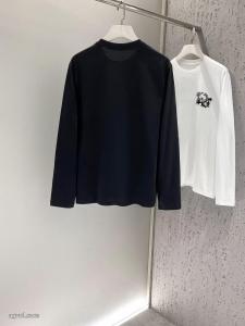 スーパー コピー 品冬に最強アイテム魅力的なポイント長袖TシャツFENDI