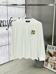 長袖Tシャツ偽 ブランド 販売FENDI著名人の着用人気急上昇