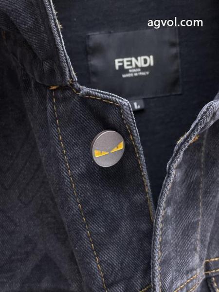 ブランド コピーFENDIデニムのコート話題性が高い秋冬人気新作秋季新作品 1