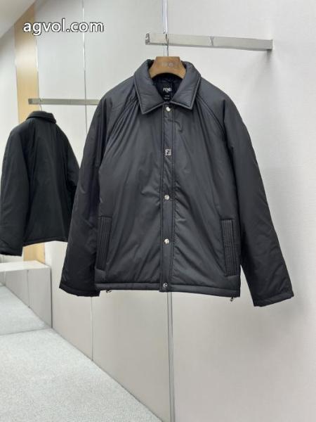 FENDI希少価値大 高級感のある 最新商品綿入れの服ジャケットコピー 商品 販売 4