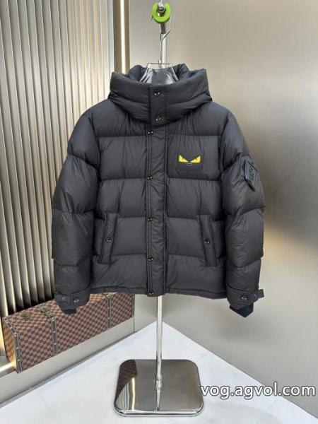ダウンジャケットコピー 商品 販売ユニセックスで定番の 2025年人気商品 今年らしい着こなしFENDI 0 