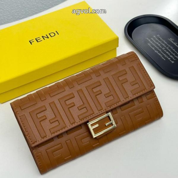 FENDI財布スーパー コピー 通販 優良超おしゃれ 人気限定品 超軽量 2