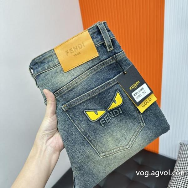 最新の品 今年人気定番新作 超人気美品フェンディブランド 通販ジーンズ 0