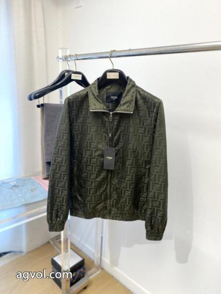 ブランド 偽物 通販FENDIジャケット優れた品質 超カッコイイ 流行の最前線 5 