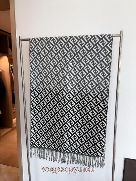 FENDIマフラーコピー 商品 販売最安値保証 限定SALE 安い激安人気新作 5 