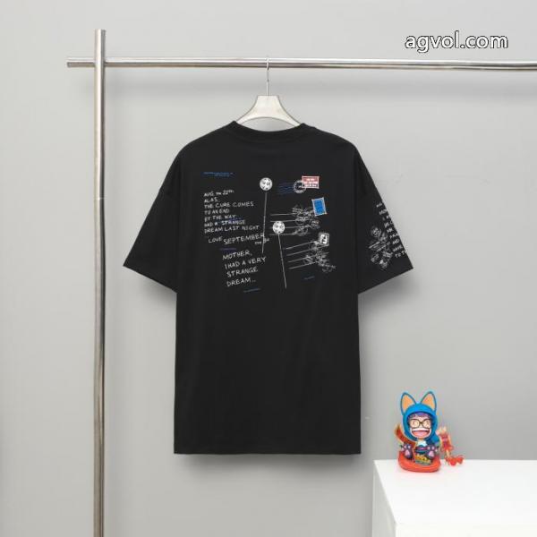 2025スーパー コピー雑誌掲載 こだわり高級 人気掲載 海外限定FENDI半袖Tシャツ 3