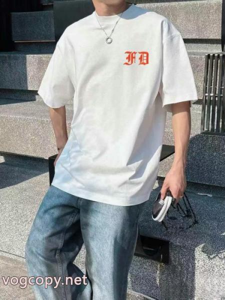 Tシャツ大好評 人気激売れ新作 この冬は注目新作FENDIコピー ブランド 6