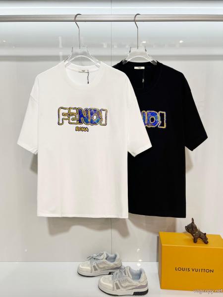 Tシャツ 2026ブランドコピーFENDI魅力的な 知的セクシースタイル 今季トレンドの限定アイテム 0 