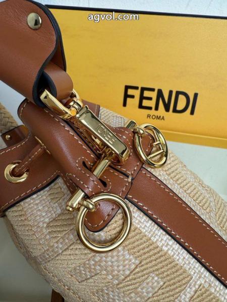 バッグFENDI楽天市場 爽やかすぎない大人の印象に 国内即発送込コピー ブランド 通販. 5 